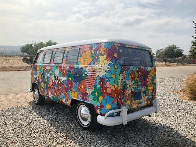 Volkswagen Bus/Vanagon 1963 image number 19