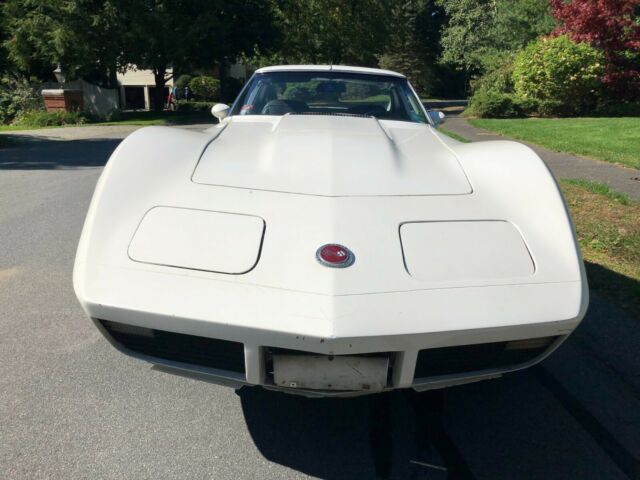 Chevrolet Corvette 1973 image number 26