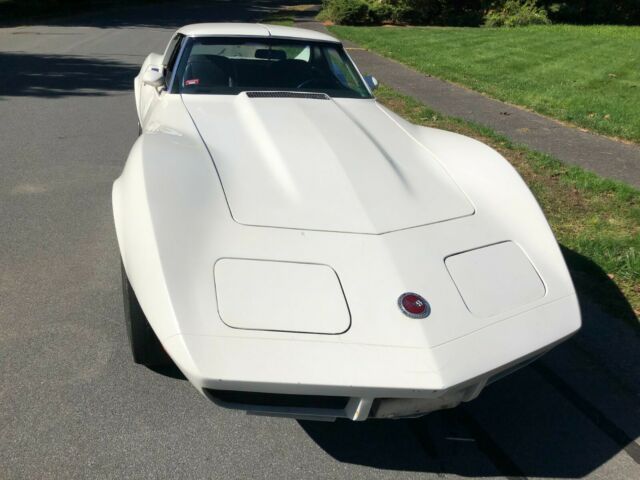 Chevrolet Corvette 1973 image number 3