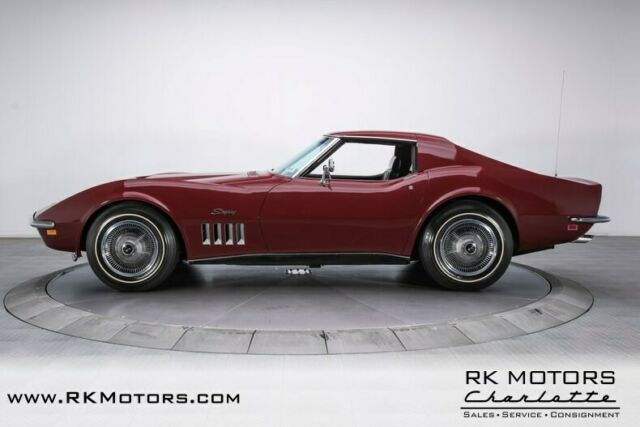 Chevrolet Corvette 1969 image number 9