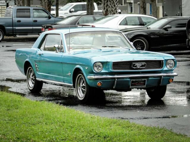 Ford Mustang 1966 image number 14