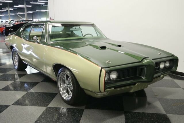 Pontiac Le Mans 1968 image number 17