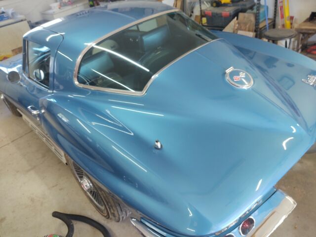 Corvette Coupe 1967 image number 2