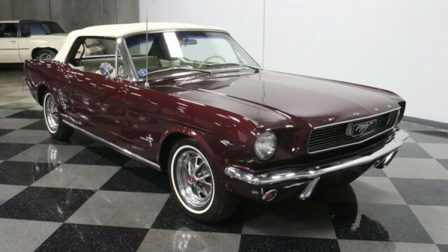 Ford Mustang 1966 image number 17