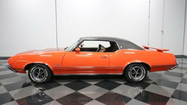 Oldsmobile Cutlass 1972 image number 2