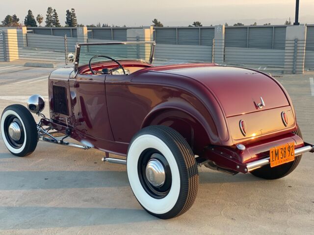 Ford hot rod, roadster, chopped 1932 image number 1