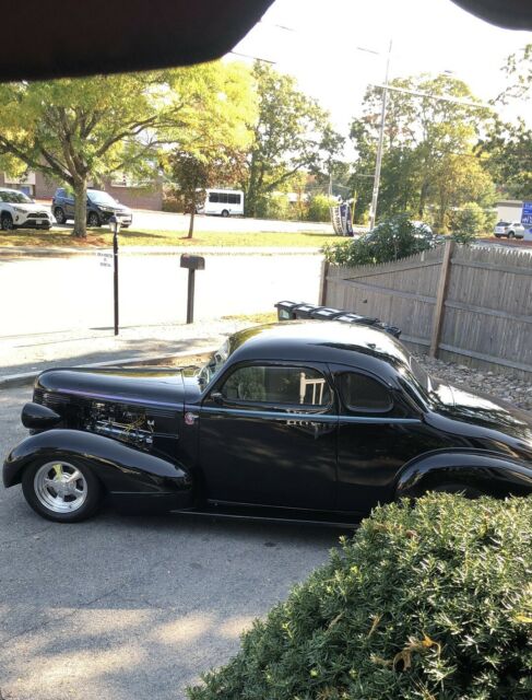 Pontiac 5 Window Coupe 1937 image number 24