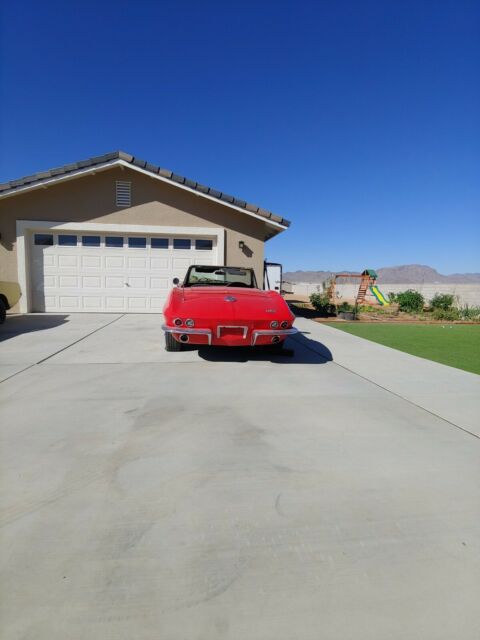 Chevrolet Corvette 1966 image number 21