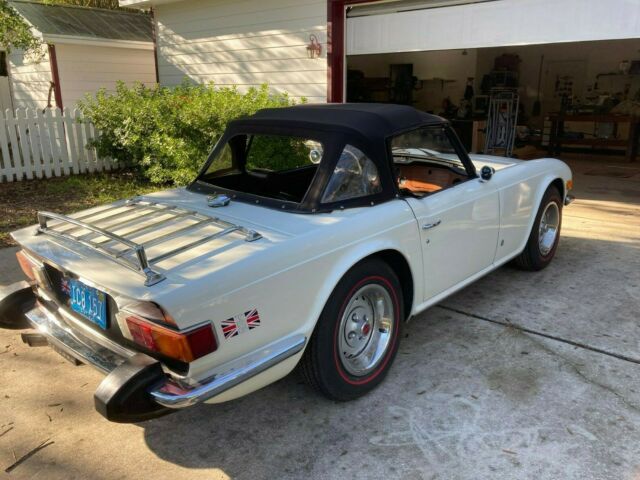 Triumph TR-6 1975 image number 3