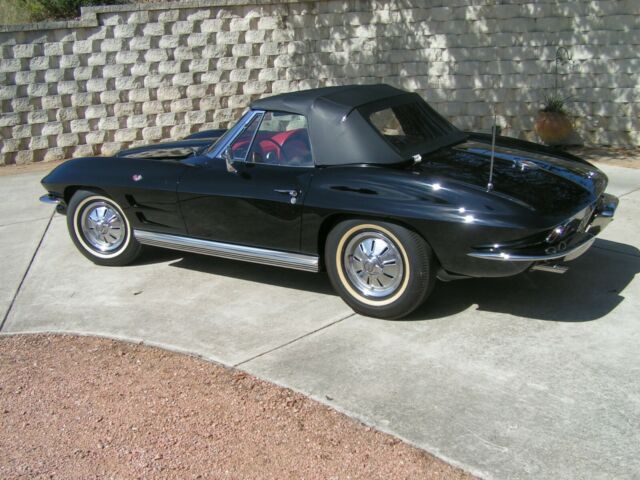 Chevrolet Corvette 1964 image number 1