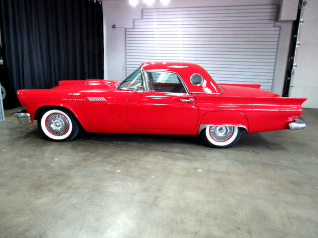 Ford Thunderbird 1957 image number 25