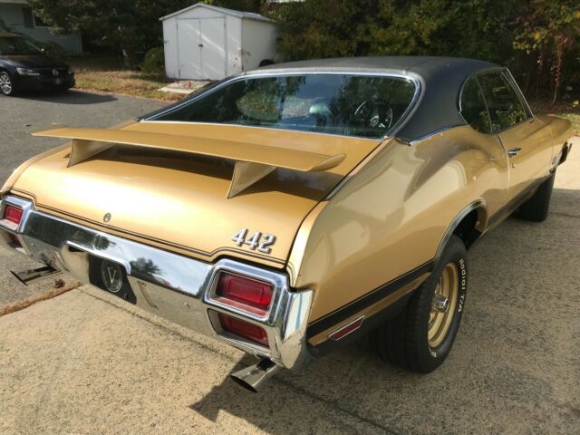 Oldsmobile 442 1972 image number 29