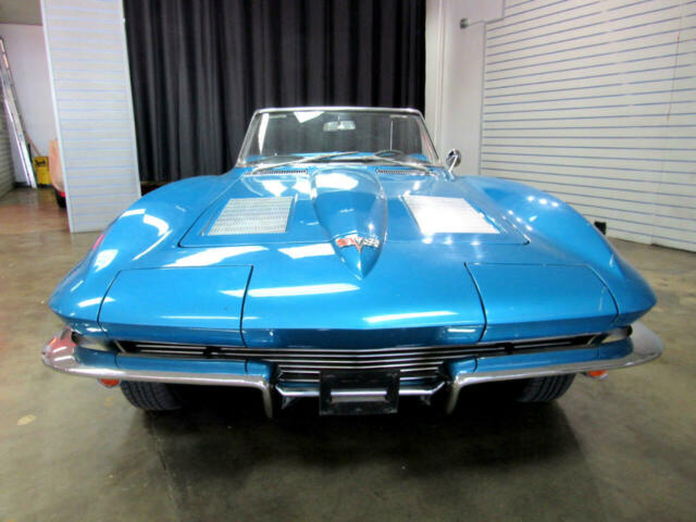 Chevrolet Corvette 1963 image number 22