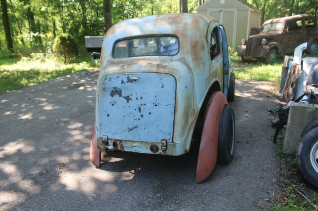 Ford Anglia 1952 image number 10