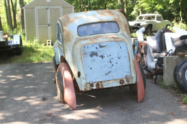 Ford Anglia 1952 image number 31