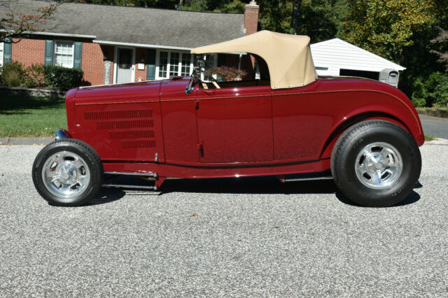 Ford Roadster 1932 image number 29