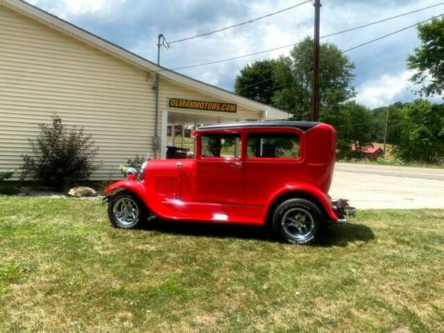 Ford Model A 1928 image number 1