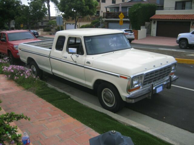 Ford F-250 1978 image number 0