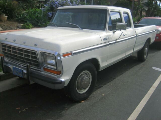 Ford F-250 1978 image number 11