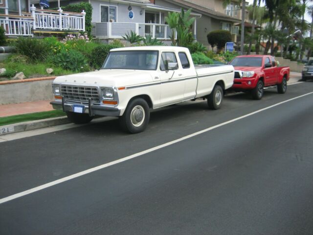 Ford F-250 1978 image number 14