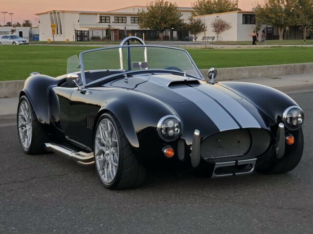 Shelby Cobra 1965 image number 10