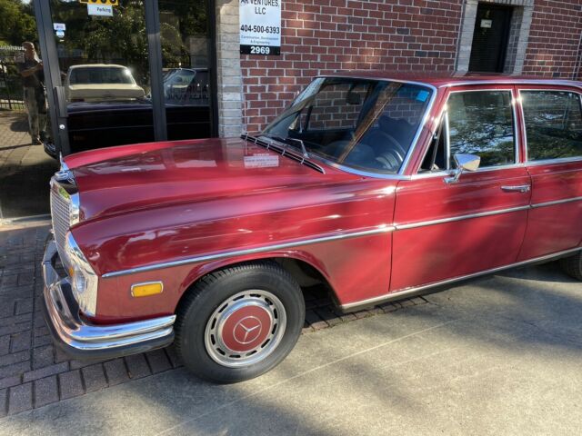 Mercedes-Benz 280 SE Automatic 1970 image number 1