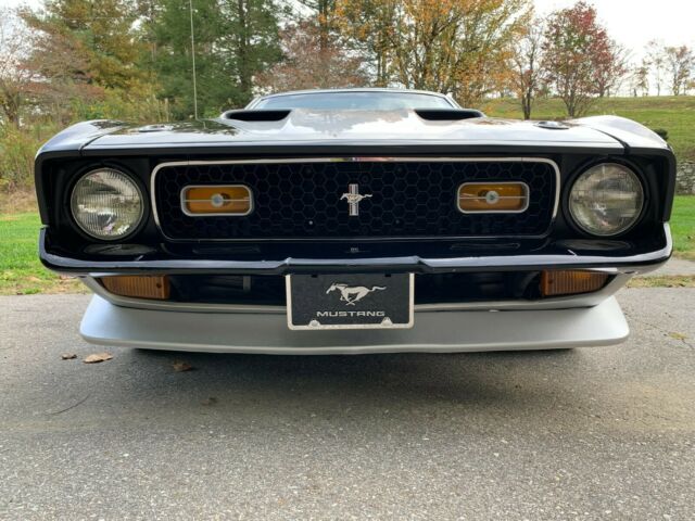 Ford Mustang 1972 image number 8