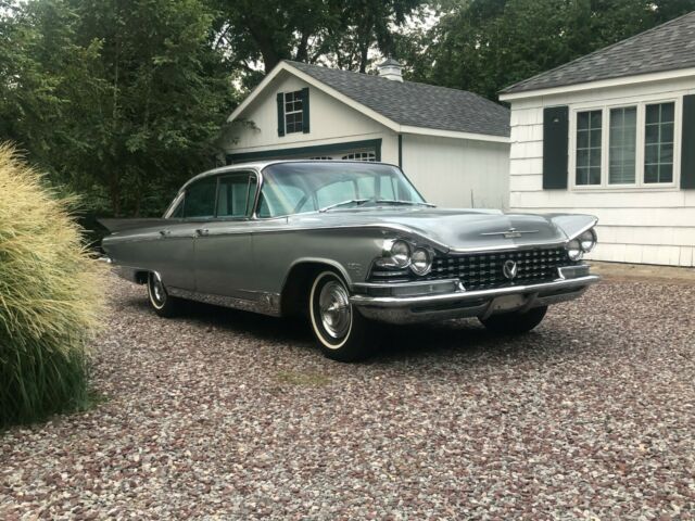 Buick Electra 1959 image number 4