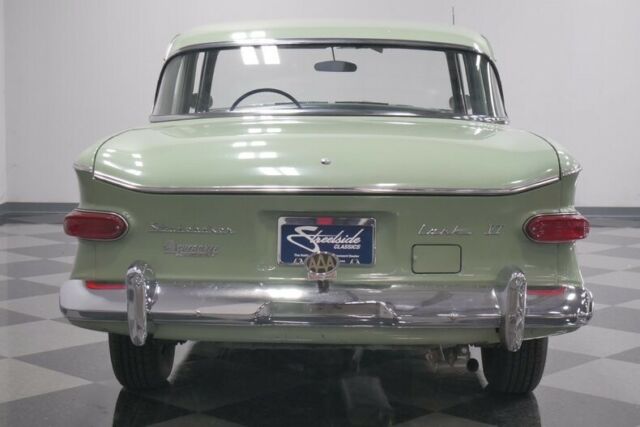 Studebaker Lark 1960 image number 11