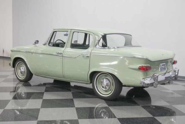 Studebaker Lark 1960 image number 32