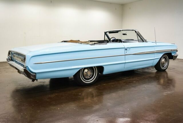 Ford Galaxie 1964 image number 6