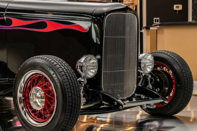 Ford Roadster 1932 image number 43