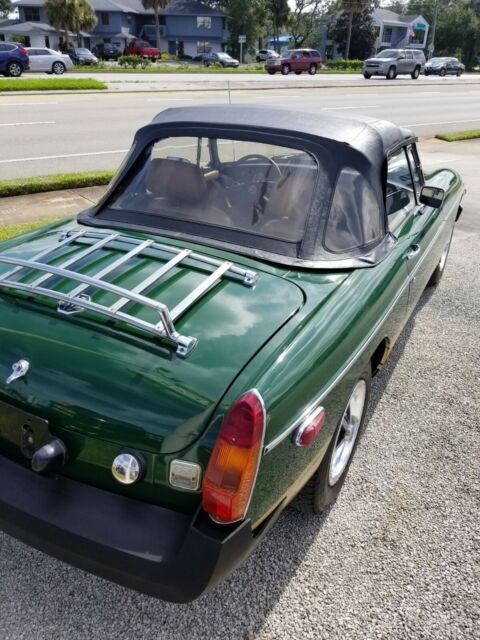 MG MGB 1979 image number 11