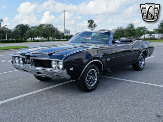 Oldsmobile 442 1969 image number 18