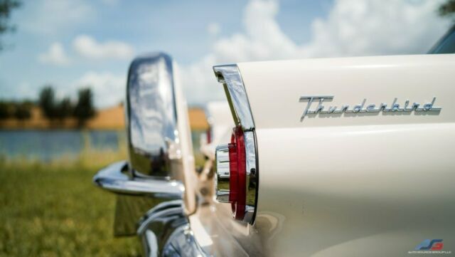 Ford Thunderbird 1956 image number 16