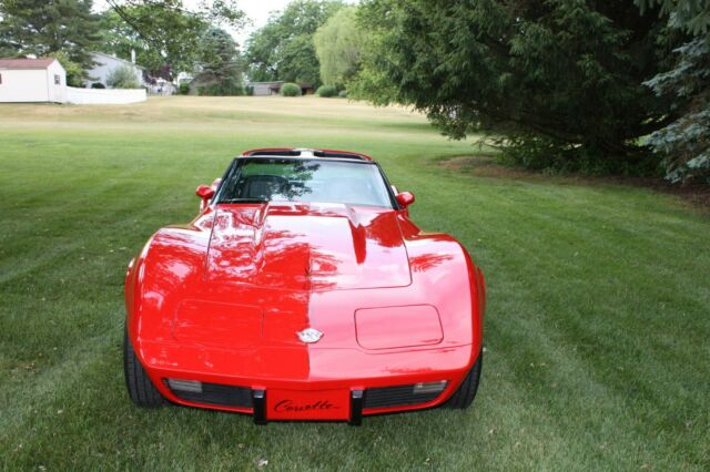 Chevrolet Corvette 1978 image number 1