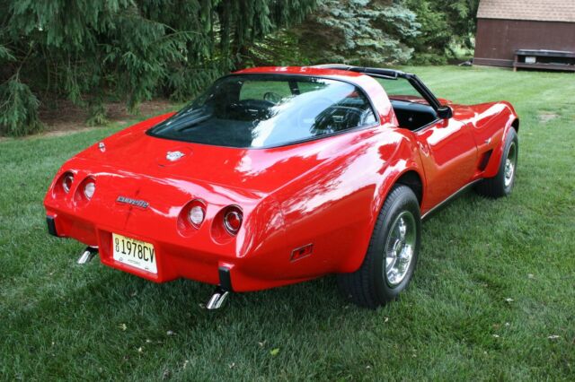 Chevrolet Corvette 1978 image number 28