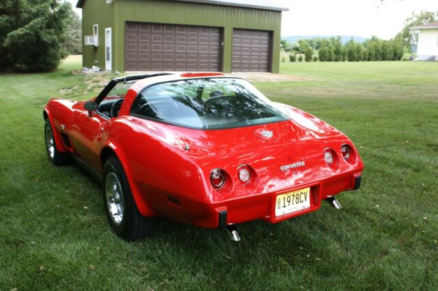 Chevrolet Corvette 1978 image number 29