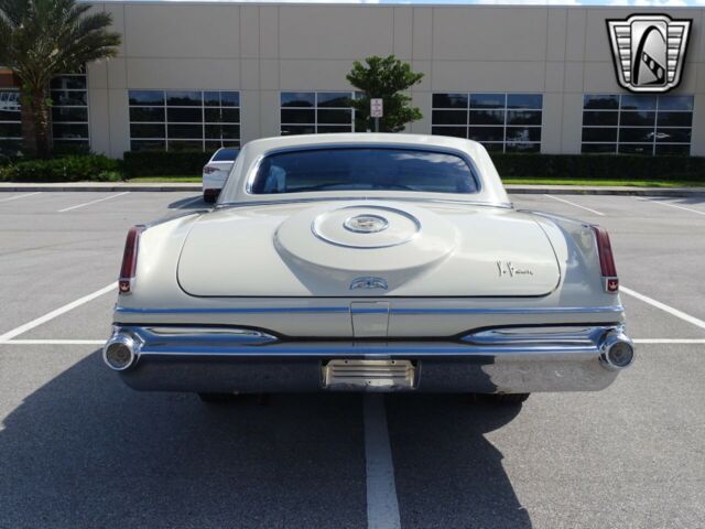 Chrysler Imperial 1963 image number 21