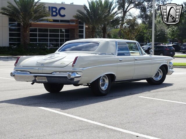 Chrysler Imperial 1963 image number 6