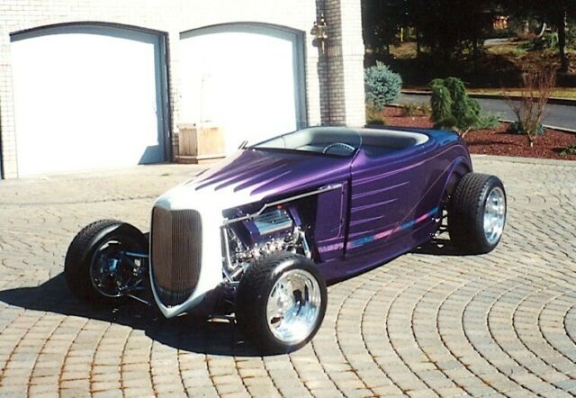 Ford Roadster 1932 image number 0