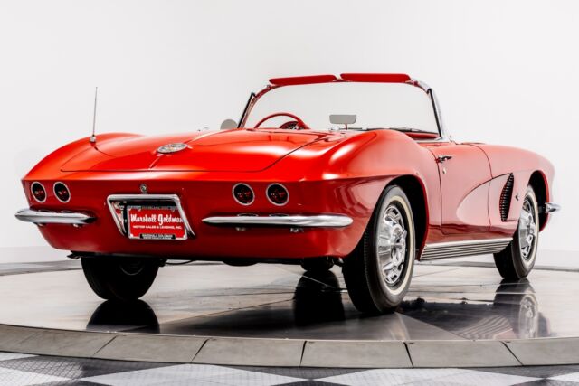 Chevrolet Corvette 1962 image number 7