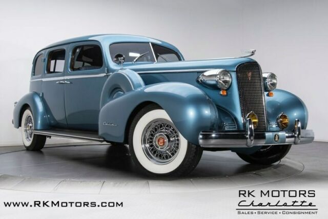 Cadillac Fleetwood 1937 image number 23