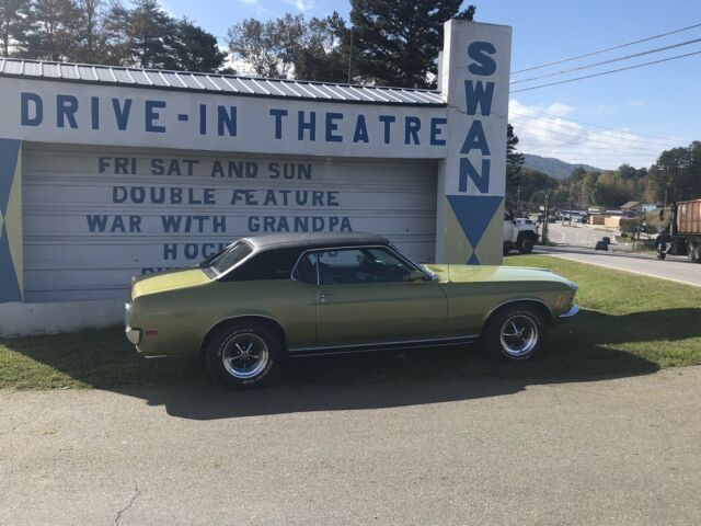 Ford Mustang 1970 image number 2