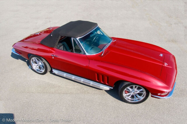 Chevrolet Corvette 1966 image number 25