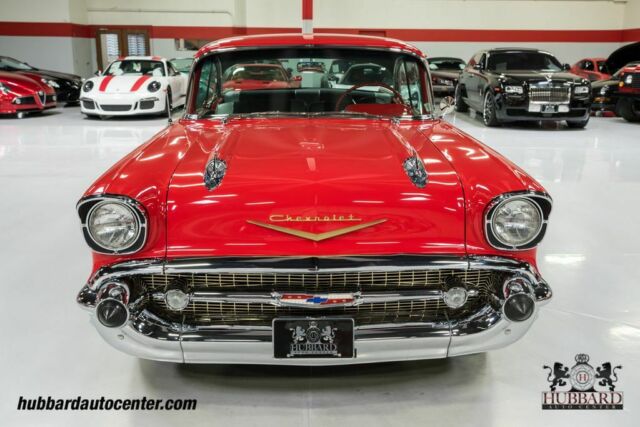 Chevrolet Bel Air/150/210 1957 image number 2