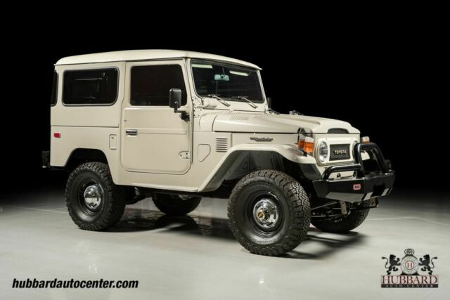 Toyota FJ Cruiser 1976 image number 12