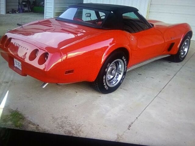 Chevrolet Corvette 1974 image number 16