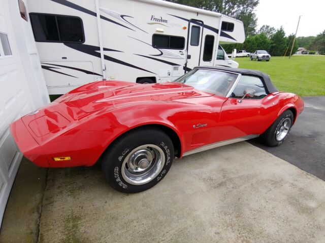 Chevrolet Corvette 1974 image number 29