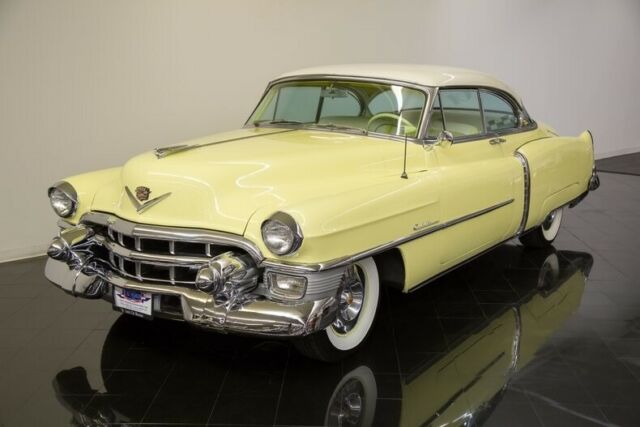 Cadillac DeVille 1953 image number 2